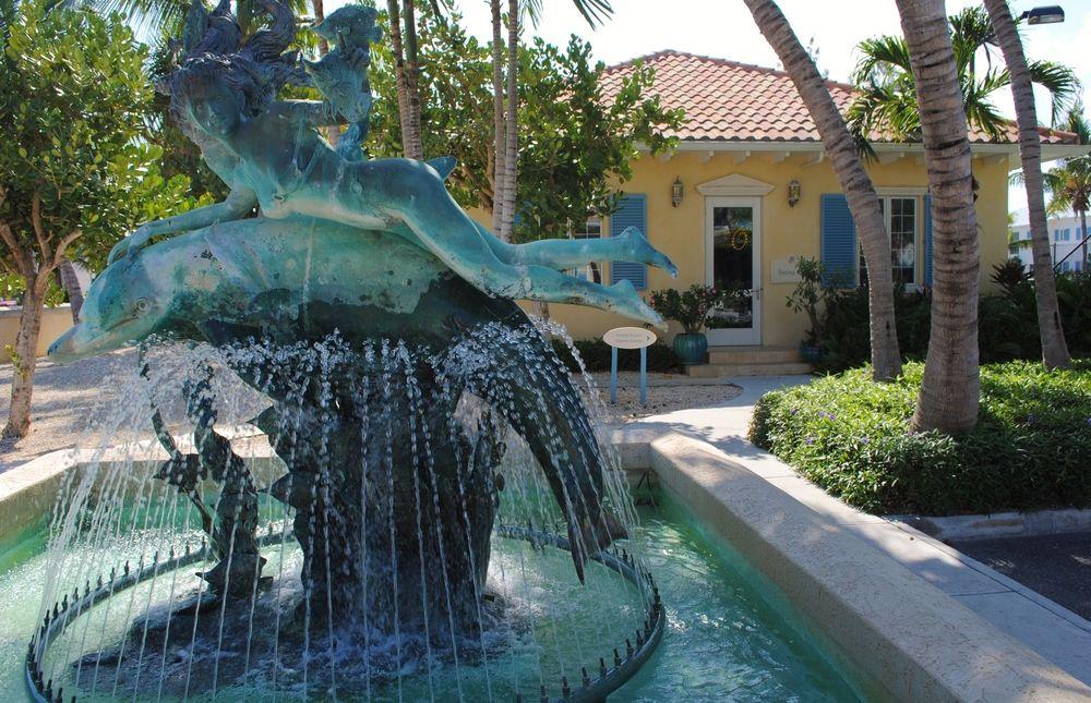 The Regent Grand Hotel Grace Bay Exterior foto