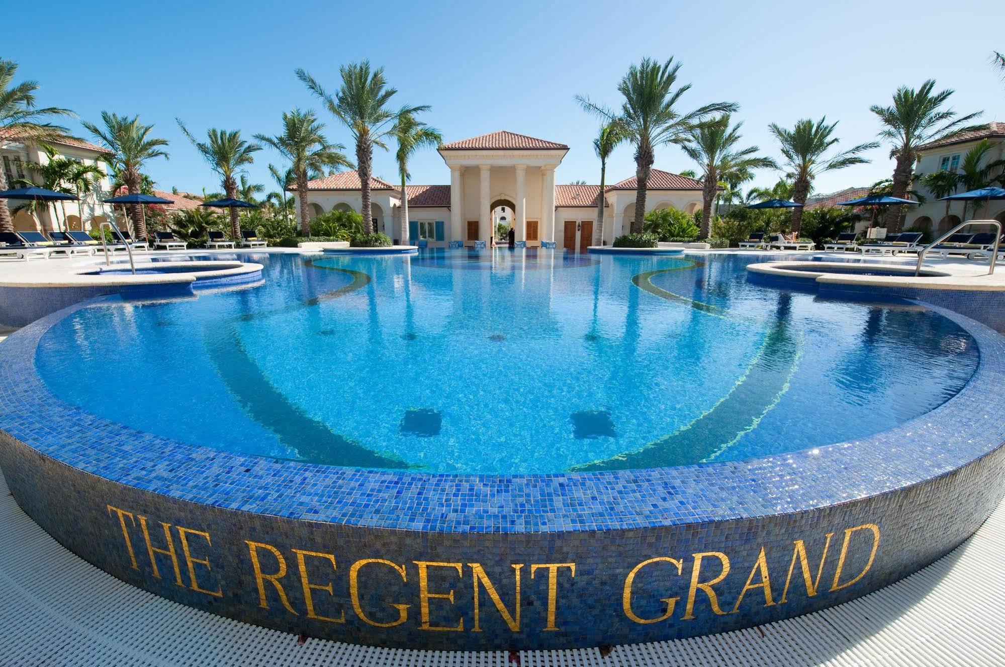 The Regent Grand Hotel Grace Bay Exterior foto